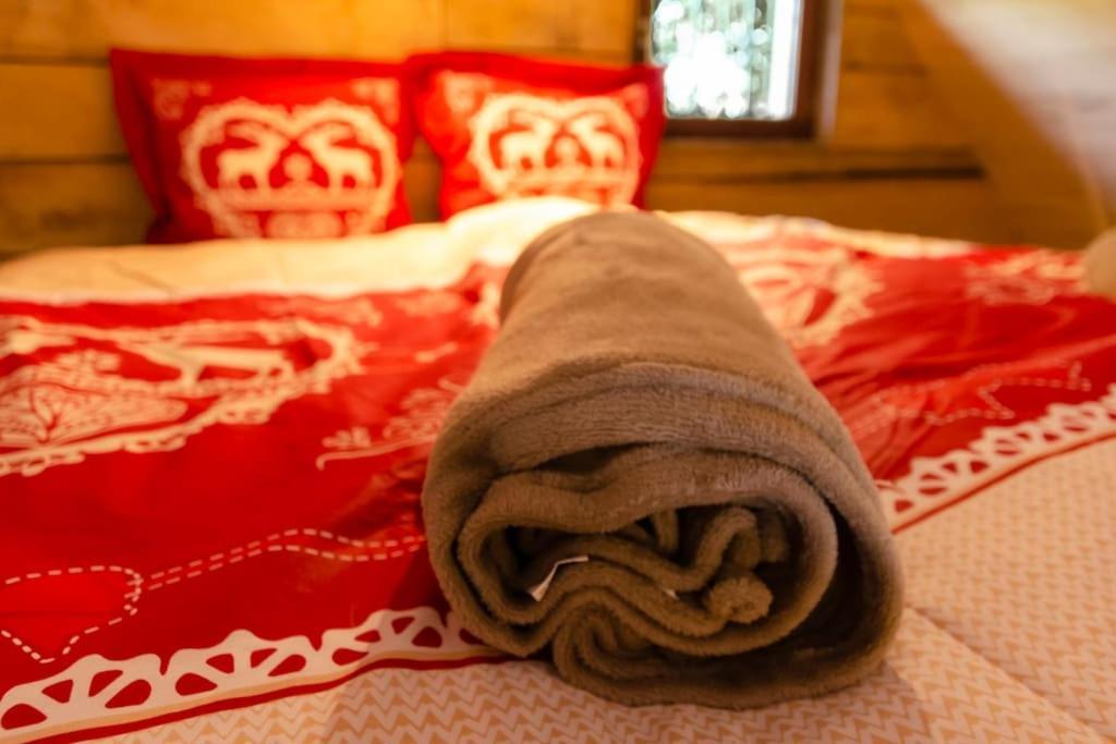 La Cabane Du Cerf Et Son Sauna Attre Dış mekan fotoğraf